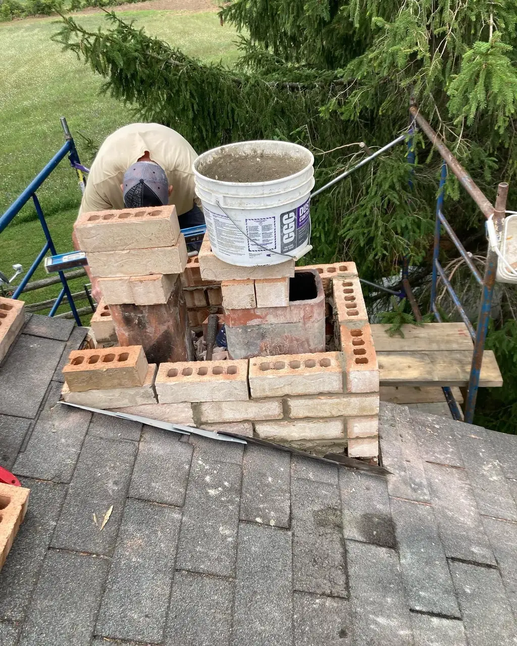 Chimney masonry repair and rebuild