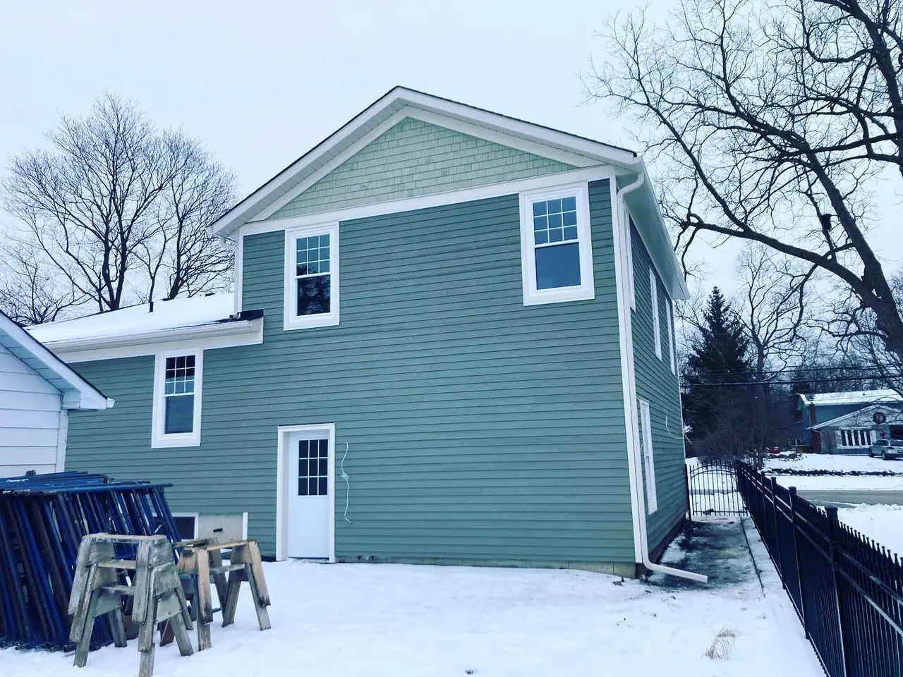 Siding installation and replacement