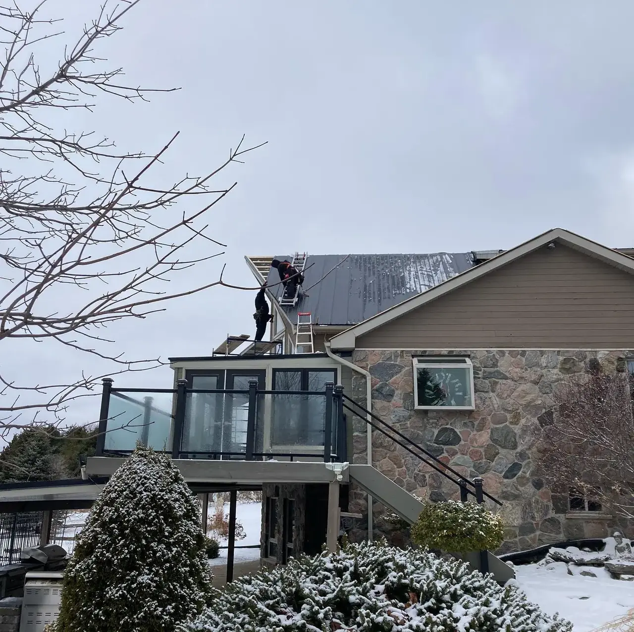 Finished steel roofing project near Erin, Wellington County